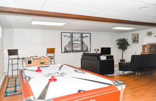 Walk To Parks, Dining & Lake! Game Room! Hot Tub! - Foto 19