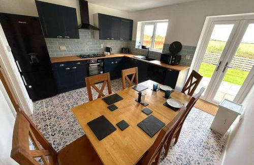 2 - Badger Sett - Modern home with hot tub in Norfolk - Photo 10