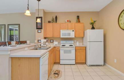 Minnies Townhouse in Windsor Palms Resort - Photo 15