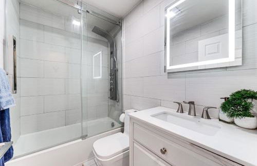 Cozy Wooded Retreat Big Bass Lake Home - Foto 15