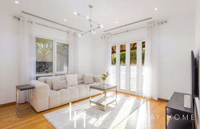 LUX The Meadows 5 Bed Villa - Foto 29