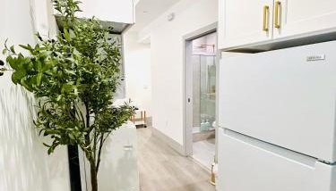 LA Modern Street View Glass Window 2BR - Foto 3