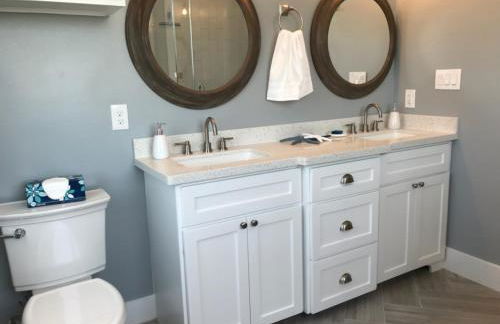 Seahorse Inn - Walk to Sunny Beach and Ocean Views - Foto 10