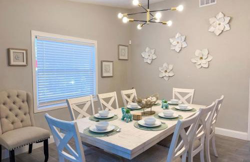 Jax 5BR Family Paradise -Hot Tub-Game Room-Patio- - Photo 34