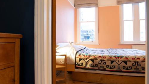 Stunning 3-bedroom townhouse in superb location - Foto 4