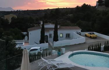 Precioso apartamento en una villa con piscina en Cumbre del Sol Moraira Benitachell - Foto 17