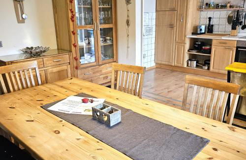 Ferienhaus mit zwei 4 Sterne Wohnungen bei Limburg - Foto 99