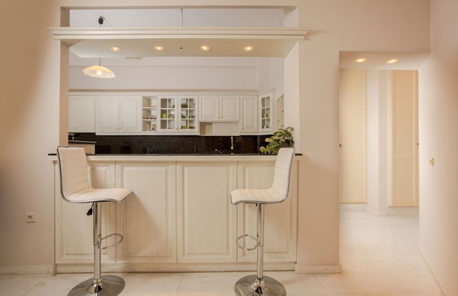 The White Marble Luxury City Apt - Foto 23