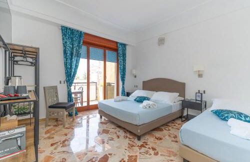 "Maiori" Cozy 3 Bedroom, 3 Bathroom House in the Heart of Maiori - Foto 11