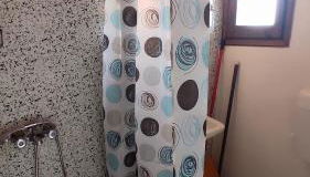 MARVINA - Photo 3, Shower