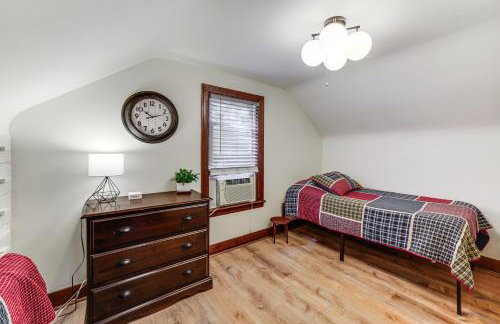 Secluded Crown Point Haven Near Golfing and Parks! - Foto 18