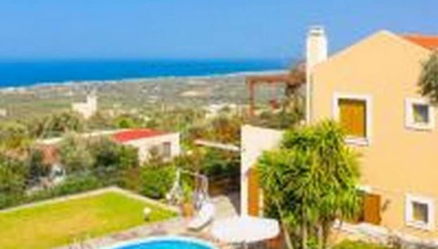 Urania Luxury Suite With Pool View -loutra Resort - Foto 3, Habitación