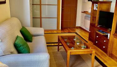 Apartamento céntrico con garaje - Foto 2