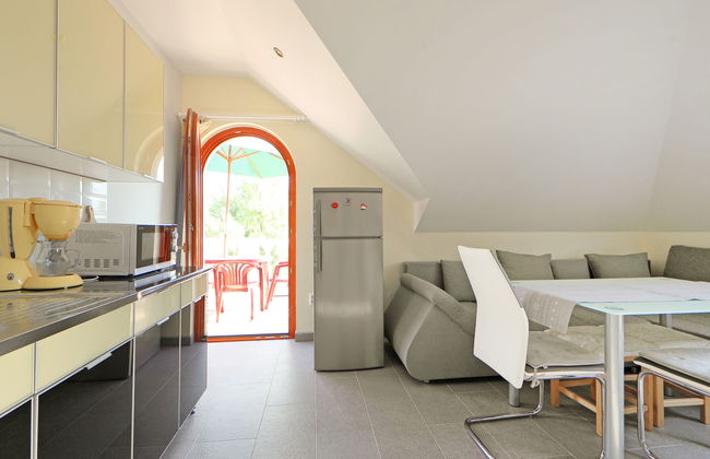 Elisabeta 02 - Foto 10