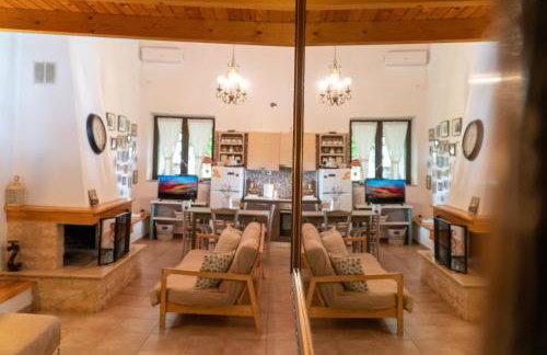 Villa Achinos - Foto 6