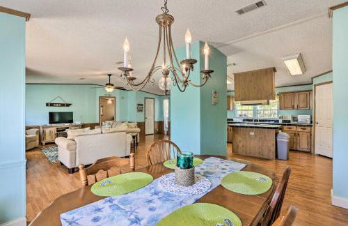 Steinhatchee Home with Boat Parking 1 Mi to Marina - Foto 7