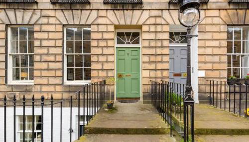 Light and Spacious 2 Bedroom Flat in Heart of Edinburgh - Foto 3