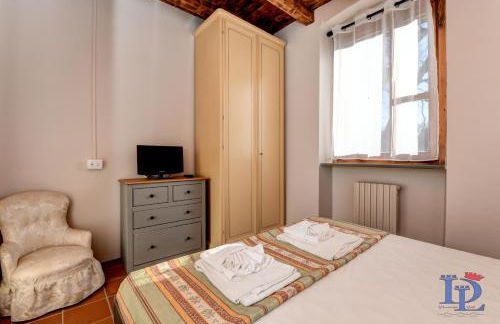 SWAROVSKI Family apartment with pool DesenzanoLoft Official Partner Homes & Villas by Marriott Bonvoy - Foto 8