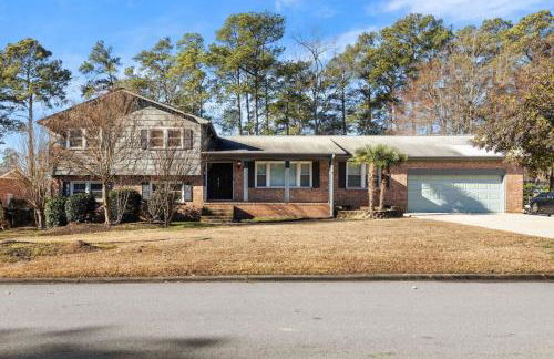 Spacious Oasis With Pool - 5BR - Foto 40