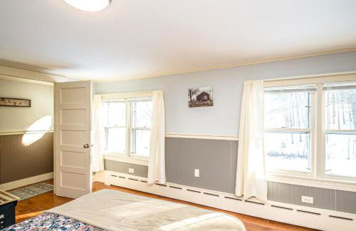 Whispering Waters Farmhouse and Wedding Barn - Foto 49