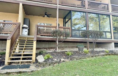 Lower Level Condo B-2 with Dock - Foto 22