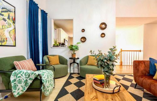 Theater and game rooms 5 bedrooms 2 king size beds TikTok and social media wall - Foto 53