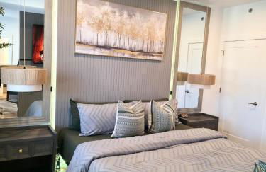 Luxe Suite - Comfort - King Bed and Free Parking - Foto 13