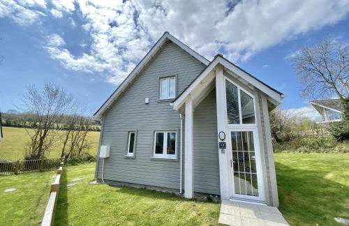 Trewhiddle Retreat V17 by Together Travel - Luxury 4-Bedroom Villa - Foto 2