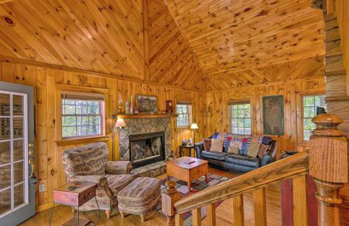 11 Mi to Boone Secluded Pet-Friendly Cabin! - Photo 17