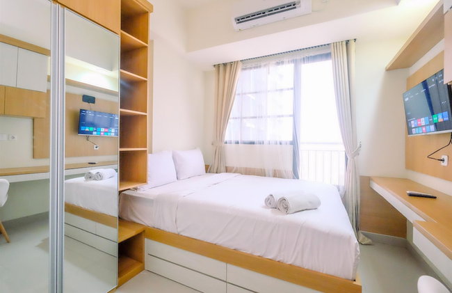 Good Choice And Strategic 2Br Without Living Room Evenciio Apartment - Foto 10