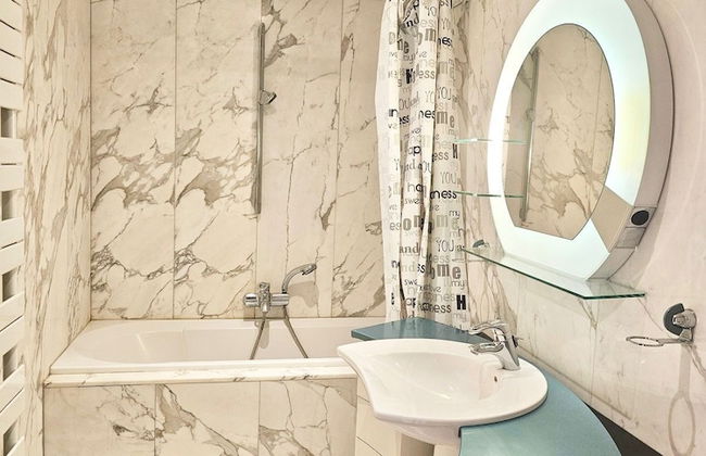 New 1 bedroom Flat in City Center - Photo 10