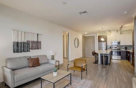 Modern 2BR CozySuites on Town Lake waterfront 13 - Foto 6