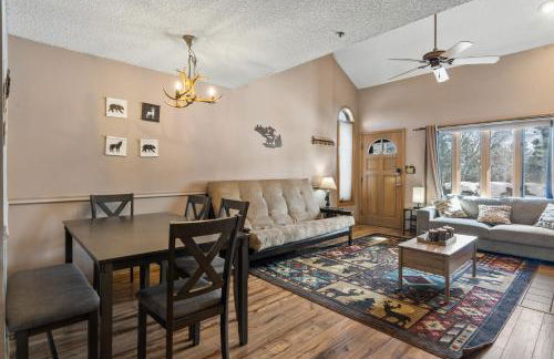 Pine Acres 109 - Hideaway - Photo 4