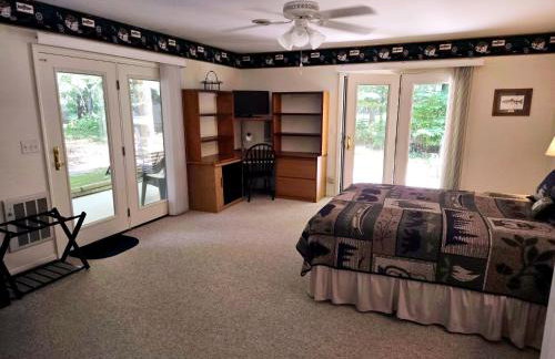 Lake Access! Twin Birch Resort - The Brown Bear - Foto 28