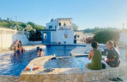 The Dragonfly Retreat - Photo 12