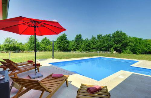 Villa in Pazin with Private Pool - Foto 8
