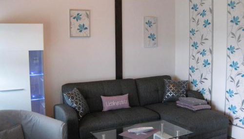 Holiday Home in Germany With Scenic Nature - Foto 4