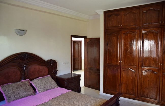 5 Bedroom Holiday Villa Yasmine, Perfect for Family Holidays, Near Beaches - Photo 4