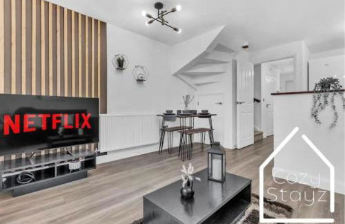 Newly Stunning City Centre Home by Cozy Stayz - Foto 8