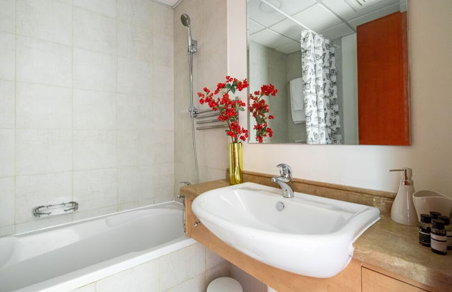 Radiant & Cozy Studio Apartment In Sports City - Photo 10