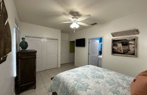 Barefoot Bungalow - Pet Friendly- 2 Bdrm Townhome - Foto 24