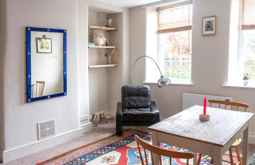 Cosy Ground Floor Flat by Catherine Hill Frome - Foto 16