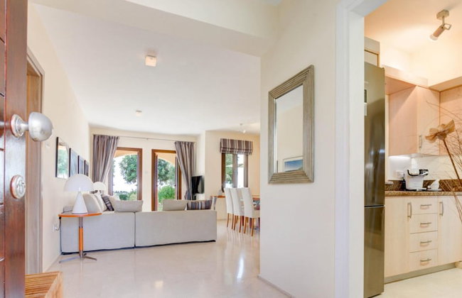 Ground Floor Apartment With Golf and sea Views - Roudias Aphrodite Hills Resort - Foto 8