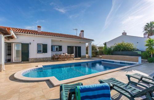 Sunny Ocean Villa with pool near Arrifana beach - Foto 7