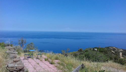 Ikarian Centre - Accommodation & mountain hiking - Foto 2