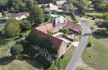 La Vieille Ferme: superbe complexe de 3 gîtes en pierre avec Piscine au coeur du Périgord Noir - Foto 64