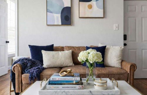 Luxury 3BR with Parking in Heart of DC - Steps to Metro - Foto 8