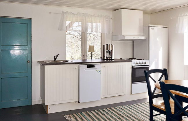 6 Person Holiday Home in Gunnebo - Photo 5