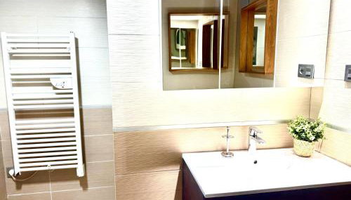 PARKING & POOL - Costa Paradise Suites- Málaga - Foto 5