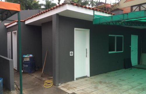 Casa edícula no centro com Smart TV - Foto 7